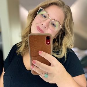 Meet your Posher, Abbie